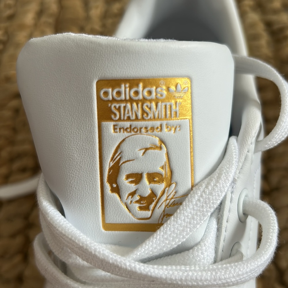 adidas Stan Smith White Gold Metallic shoes women’s size 9 - Picture 10 of 10